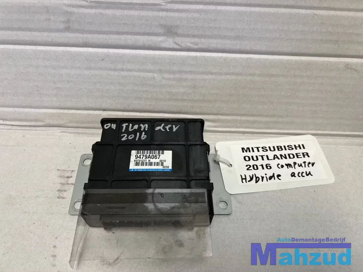 mitsubishi-outlander-phev-computers-hybride-accu-9479a067-2015