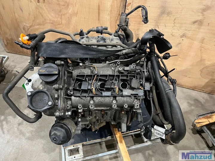 vw-polo-6r-12-motorblok-motor-cgp-cgpa-schade — foto 3