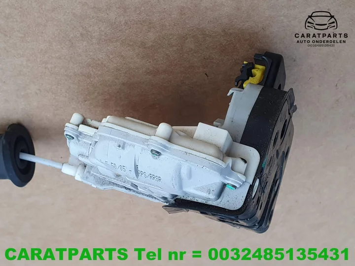8e0839016aa-audi-s4-deurslot-rs4-portierslot-a4-b7 — foto 4