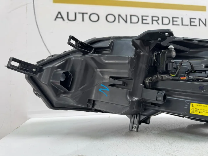 nissan-qashqai-j12-adaptive-koplamp-rechts-nieuw-1008d02j — foto 4