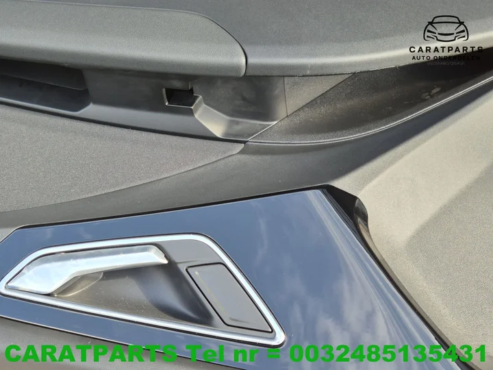 89b867108c-audi-q4-deurpaneel-q4-etron-met-led-verlichting — foto 5