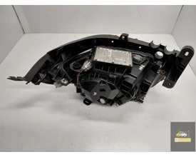 7159301-bmw-e87-lift-xenon-nietknipperlicht-rechts-perfect — foto 4