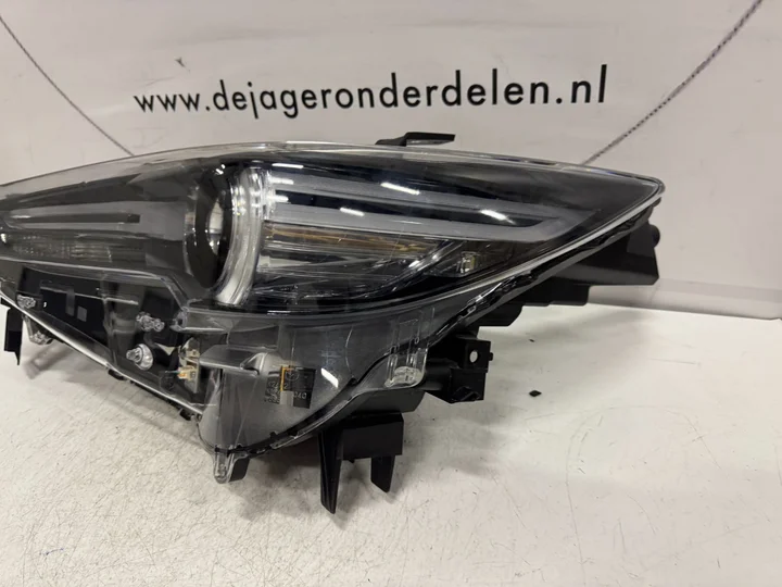 mazda-cx5-vol-led-koplamp-links-kb8n51040k-2017 — foto 2