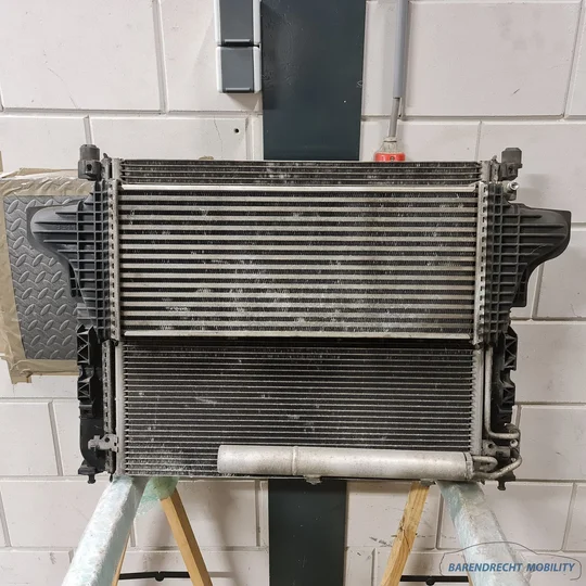 koelerpakket-ml-w164-mercedes-koelventilator-a2515000304-a2515000103-radiateur-2006-2012 — foto 8