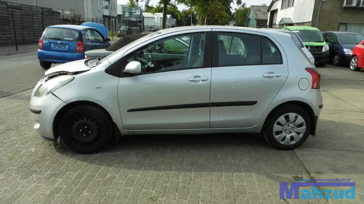 toyota-yaris-p9-10-motorblok-1kr-fe-motor — foto 4