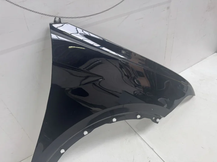 vw-tcross-2gm-voorscherm-spatbord-zijscherm-rechts-2018 — foto 3