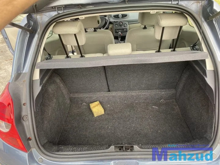 2006-renault-clio-2-14-16v-tej47-k4j-onderdelen-demontage — foto 19