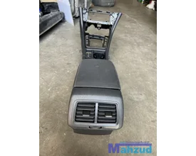 vw-golf-7-armsteun-middenconsole-midden-20122020 — foto 2