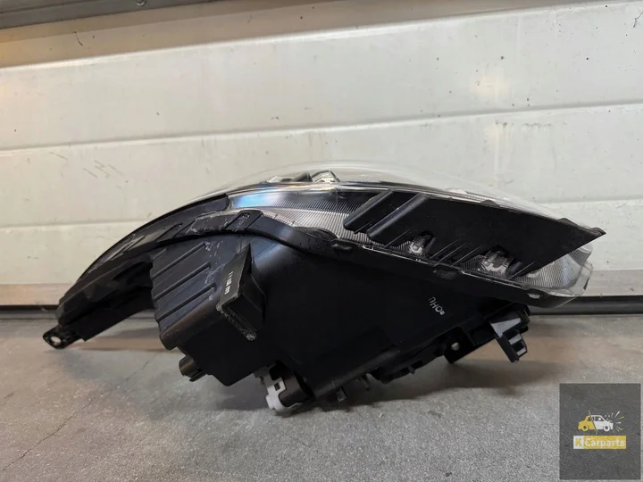 92102g5-kia-niro-i-rechterlamp-liftlens — foto 4