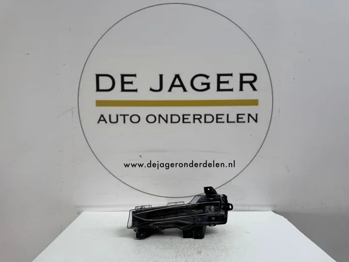 tesla-model-3-mistlamp-links-voor-150793210c
